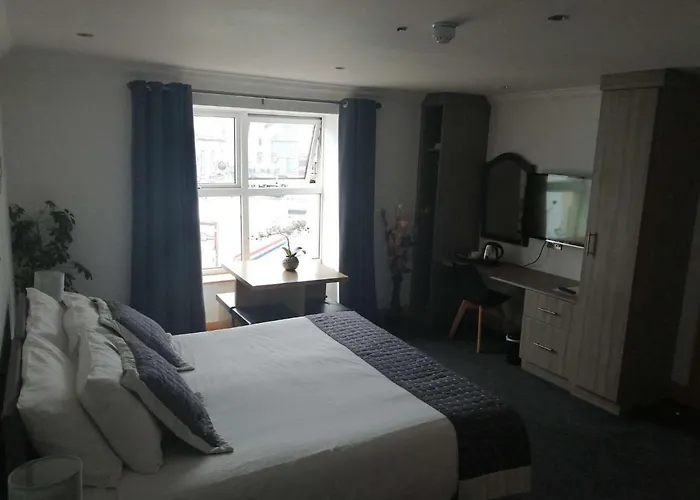 Reveller Lodgings